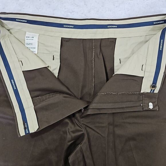 Dockers Flat Front Classic Fit 34 x 30 Brown Dress Pants - Picture 3 of 6